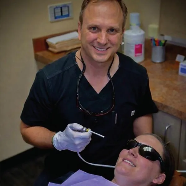 Photo of Dr. Scott Hirsbrunner
